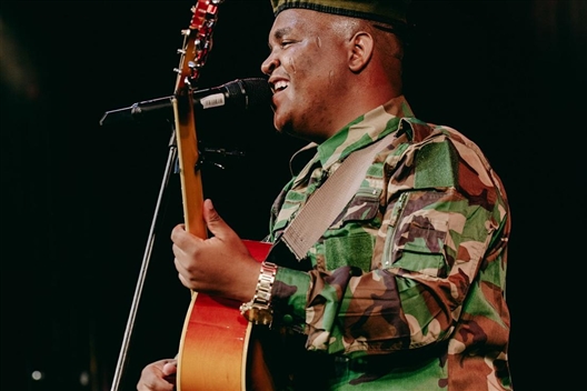 INKOSI YAMAGCOKAMA LIVE IN CONCERT